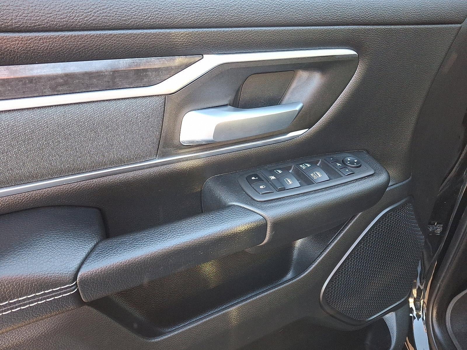 2022 RAM 1500 Big Horn 4x4 Crew Cab 5'7" Box