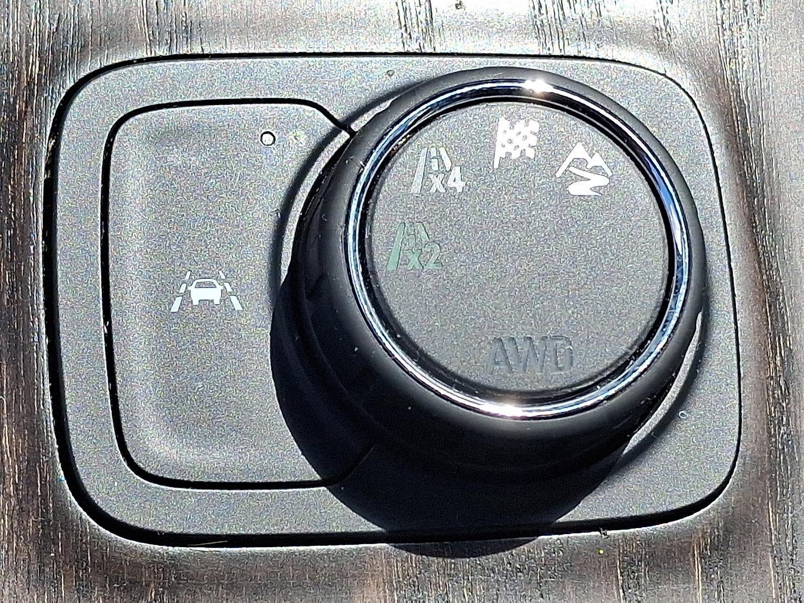 2022 GMC Acadia AWD Denali