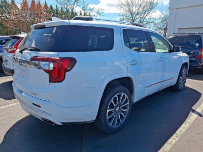2022 GMC Acadia AWD Denali