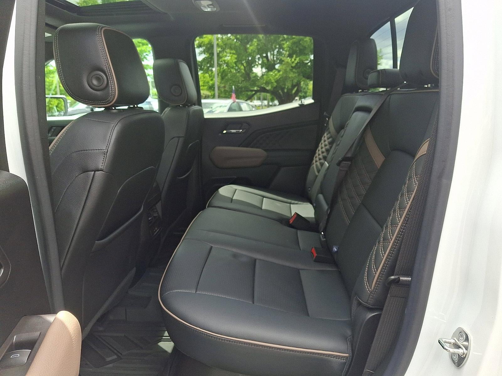 2023 GMC Canyon Crew Cab Short Box 4-Wheel Drive Denali