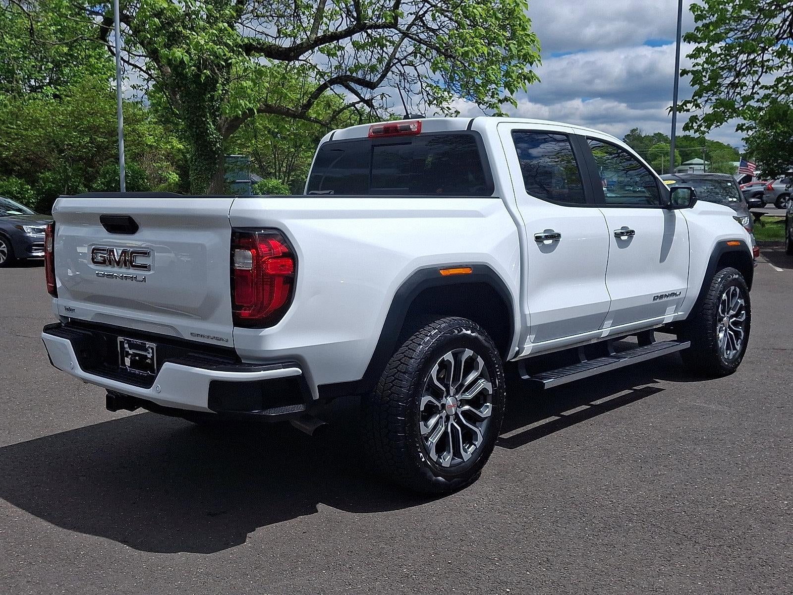 2023 GMC Canyon Crew Cab Short Box 4-Wheel Drive Denali