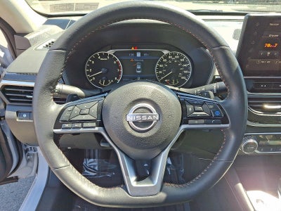 2023 Nissan Altima 2.0 SR Sedan