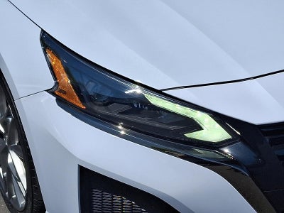 2023 Nissan Altima 2.0 SR Sedan