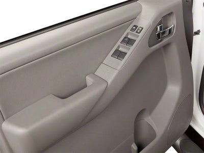 2011 Nissan Frontier 4WD Crew Cab SWB Auto SL