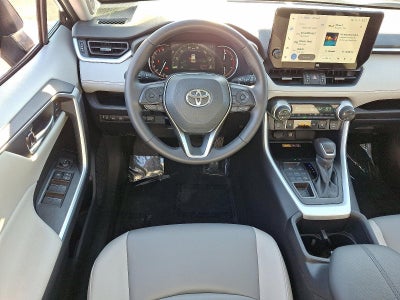 2025 Toyota RAV4 XLE Premium AWD (Natl)