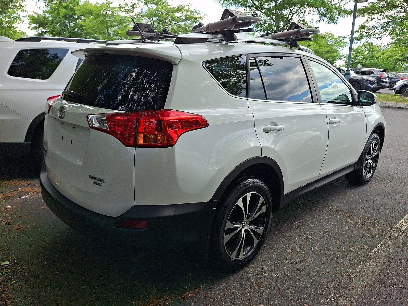 2015 Toyota RAV4 AWD 4dr Limited (GS)