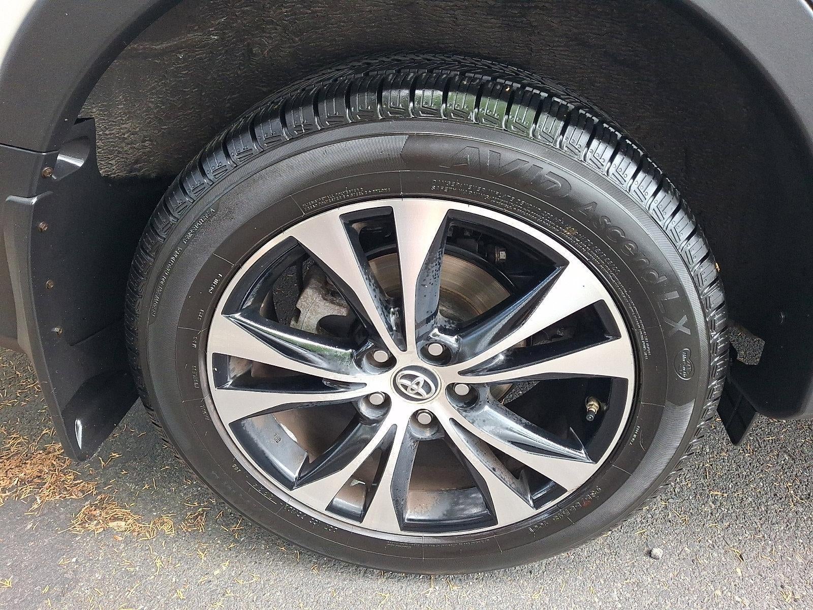 2015 Toyota RAV4 AWD 4dr Limited (GS)