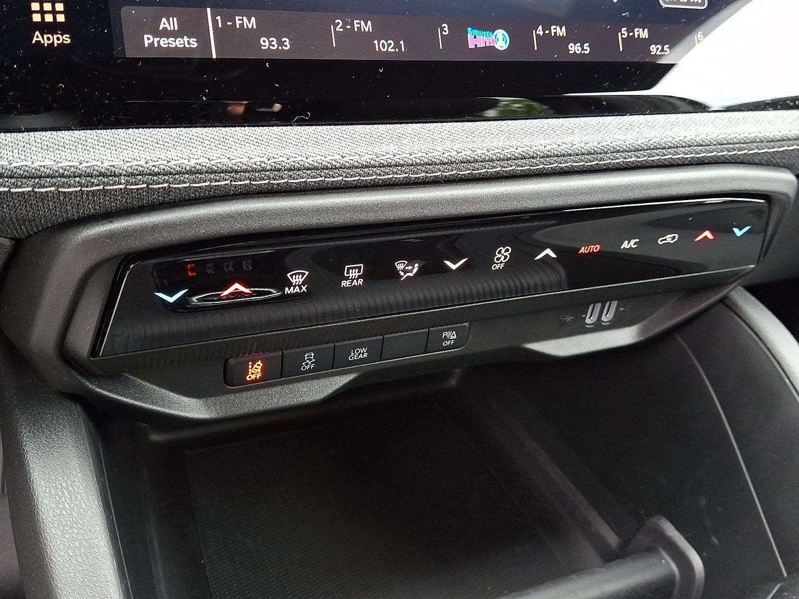 2026 Jeep Cherokee Laredo 4x4