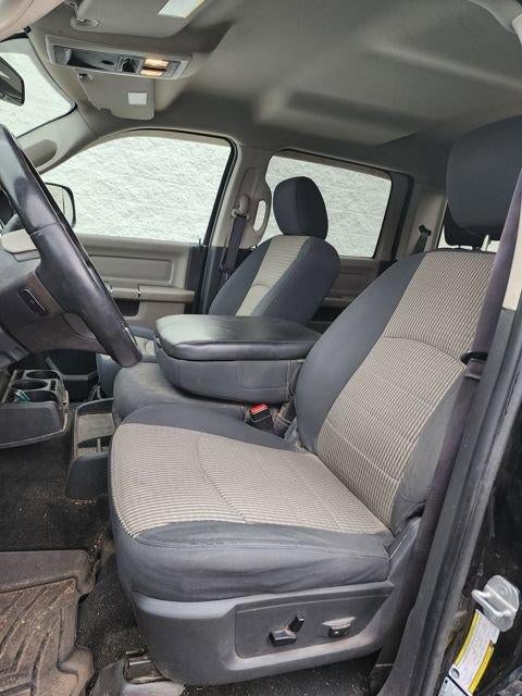 2012 RAM 2500 4WD Crew Cab 6.4 Ft Box Big Horn