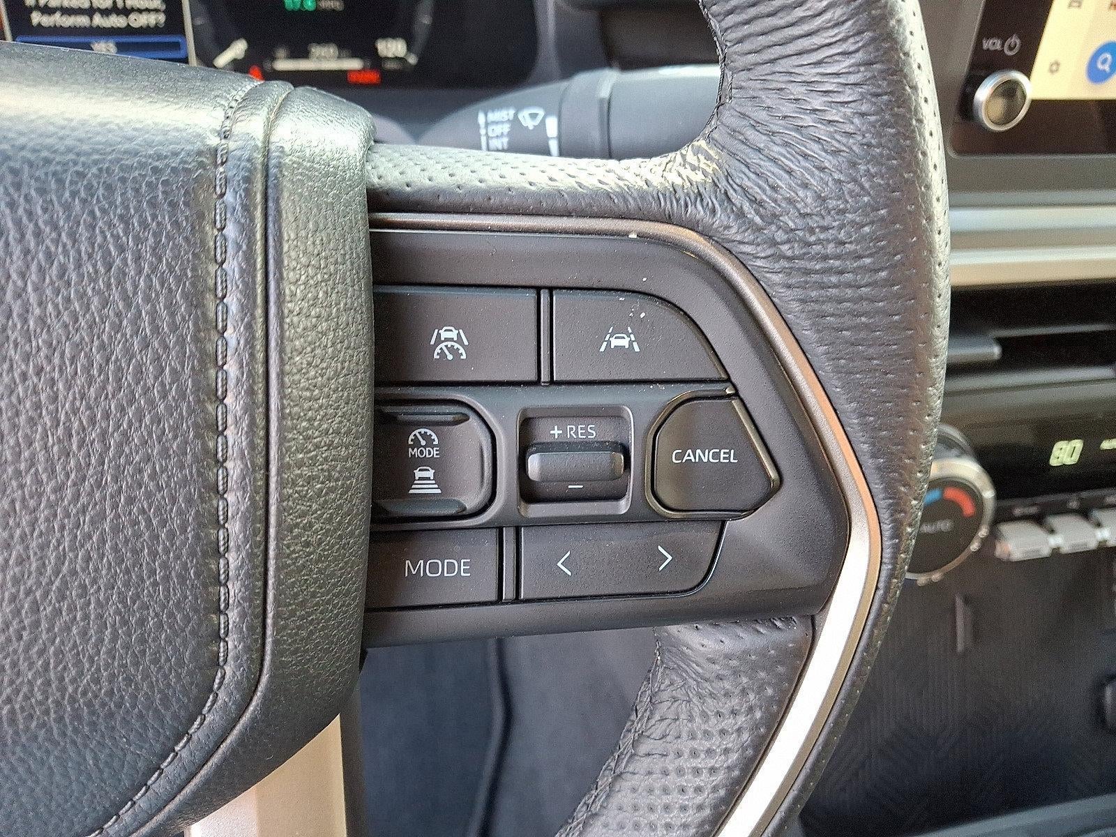 2025 Toyota Tacoma 4WD 4WD TRD Off Road Double Cab 5' Bed AT (Natl)