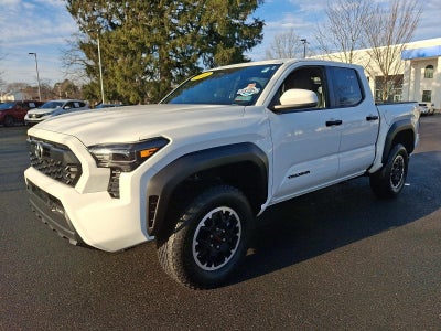 2025 Toyota Tacoma 4WD 4WD TRD Off Road Double Cab 5' Bed AT (Natl)