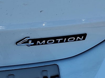 2023 Volkswagen Taos SE 4MOTION