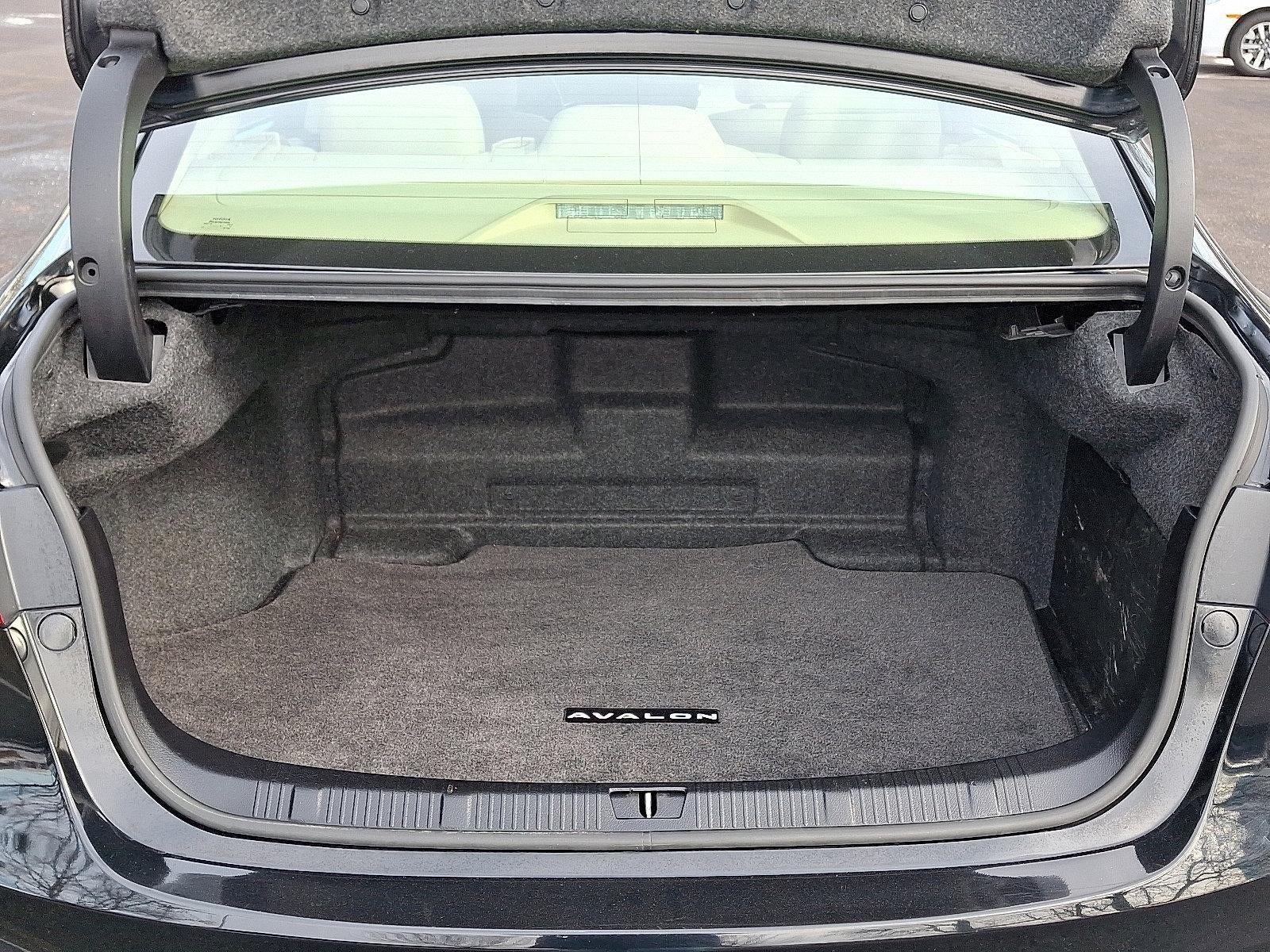 2016 Toyota Avalon Hybrid 4dr Sdn XLE Plus (Natl)