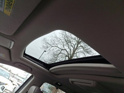 2015 Honda Odyssey Touring with DVD Rear Entertainment System and Navigation