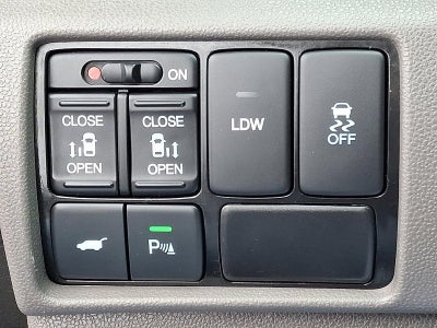 2015 Honda Odyssey Touring with DVD Rear Entertainment System and Navigation