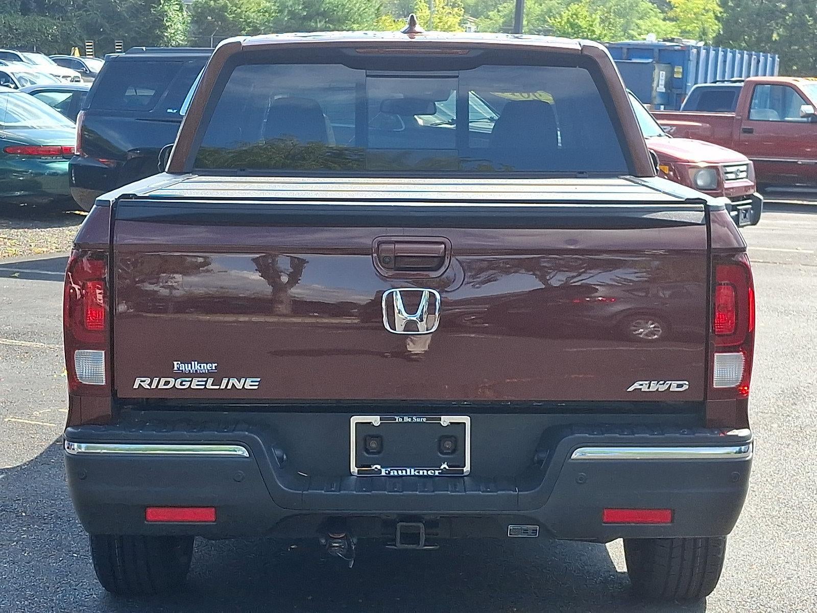 2017 Honda Ridgeline RTL-E 4x4 Crew Cab 5.3' Bed