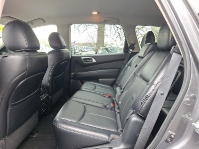 2020 Nissan Pathfinder 4x4 SL