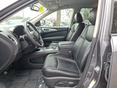 2020 Nissan Pathfinder 4x4 SL