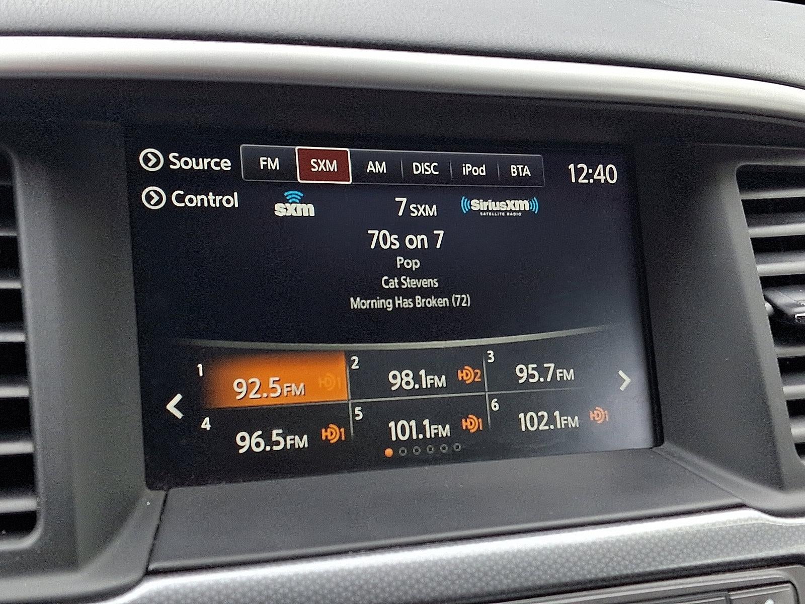 2020 Nissan Pathfinder 4x4 SL