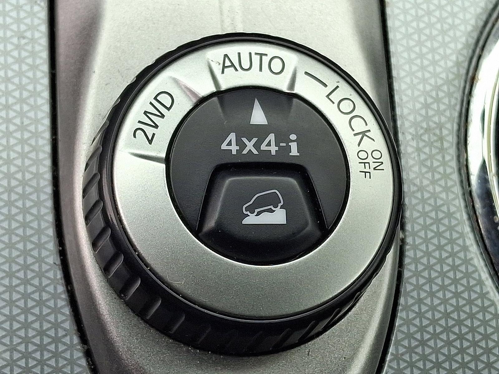 2020 Nissan Pathfinder 4x4 SL