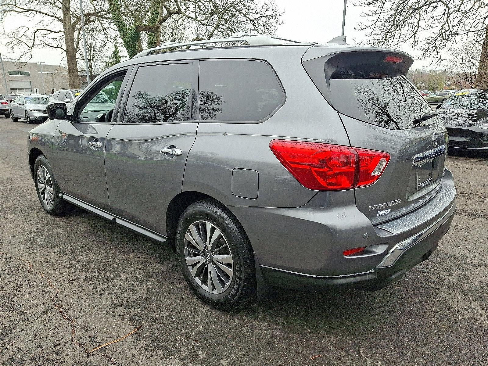 2020 Nissan Pathfinder 4x4 SL