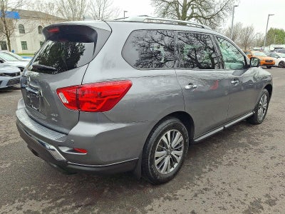 2020 Nissan Pathfinder 4x4 SL