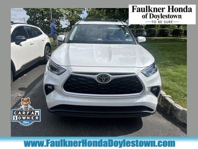 2022 Toyota Highlander XLE AWD (Natl)