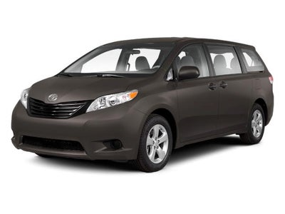 2013 Toyota Sienna 5dr 7-Pass Van V6 LE AAS FWD (Natl)