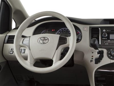 2013 Toyota Sienna 5dr 7-Pass Van V6 LE AAS FWD (Natl)