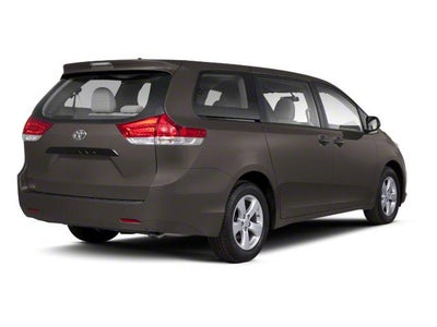 2013 Toyota Sienna 5dr 7-Pass Van V6 LE AAS FWD (Natl)