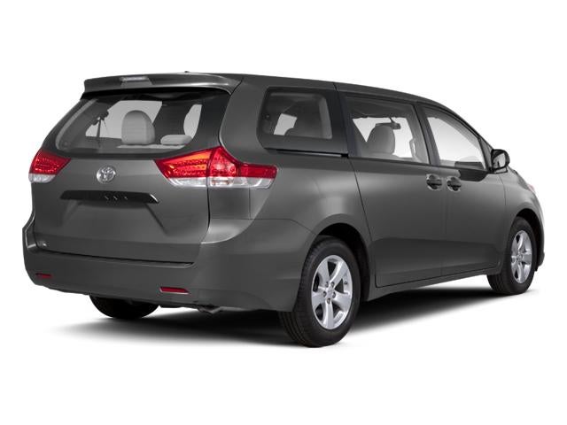 2013 Toyota Sienna 5dr 7-Pass Van V6 LE AAS FWD (Natl)