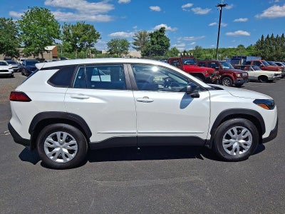 2023 Toyota Corolla Cross L 4WD (Natl)