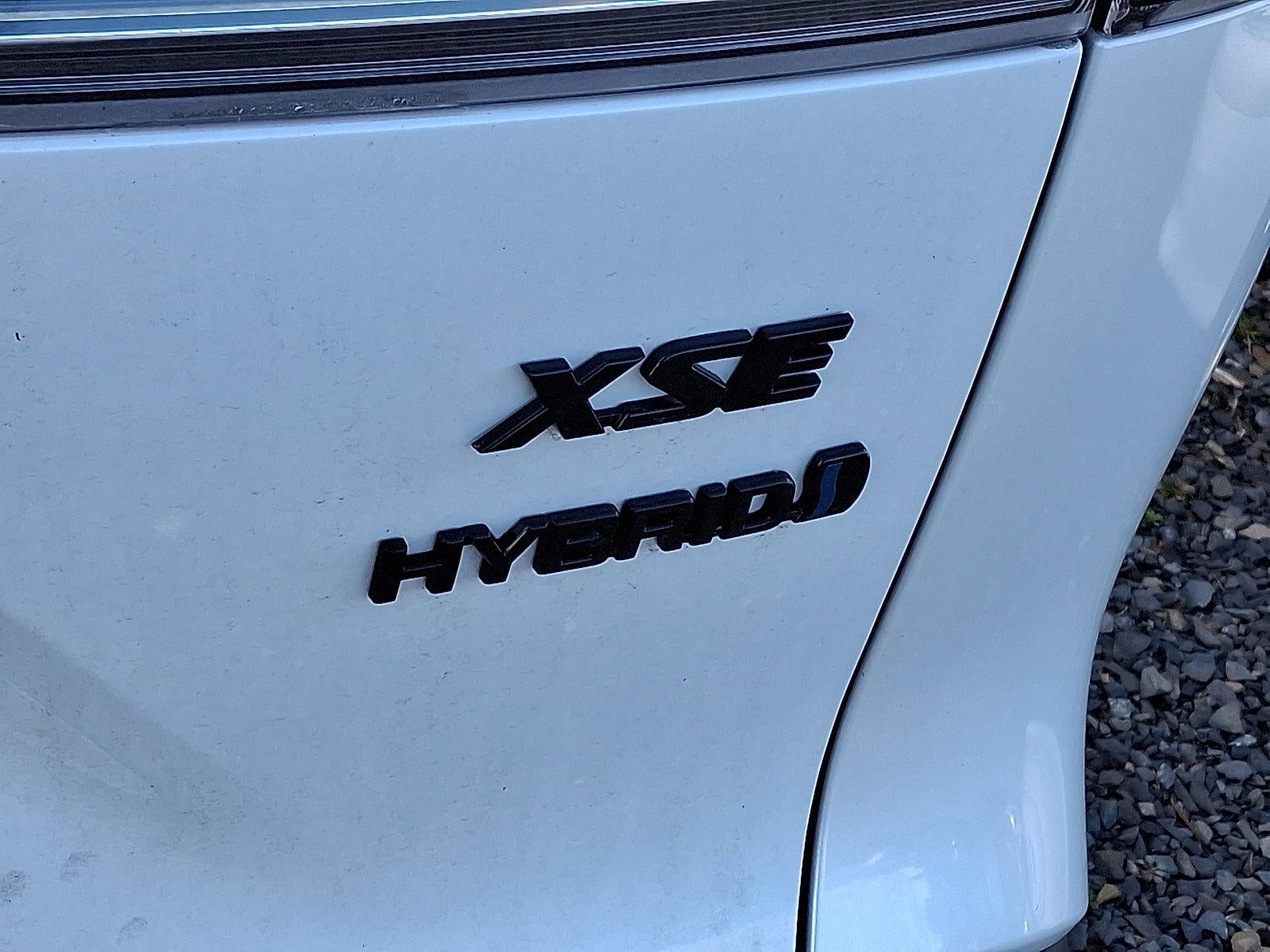 2024 Toyota Corolla Cross Hybrid XSE 4WD (Natl)
