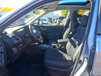 2024 Subaru Forester Premium AWD