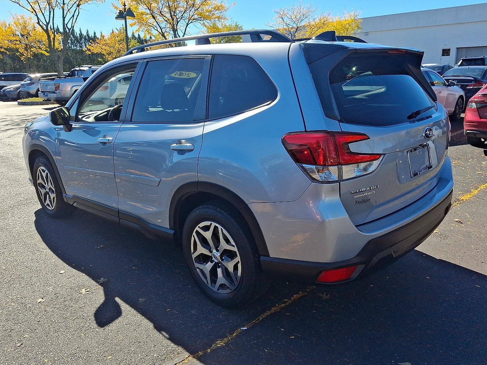 2024 Subaru Forester Premium AWD