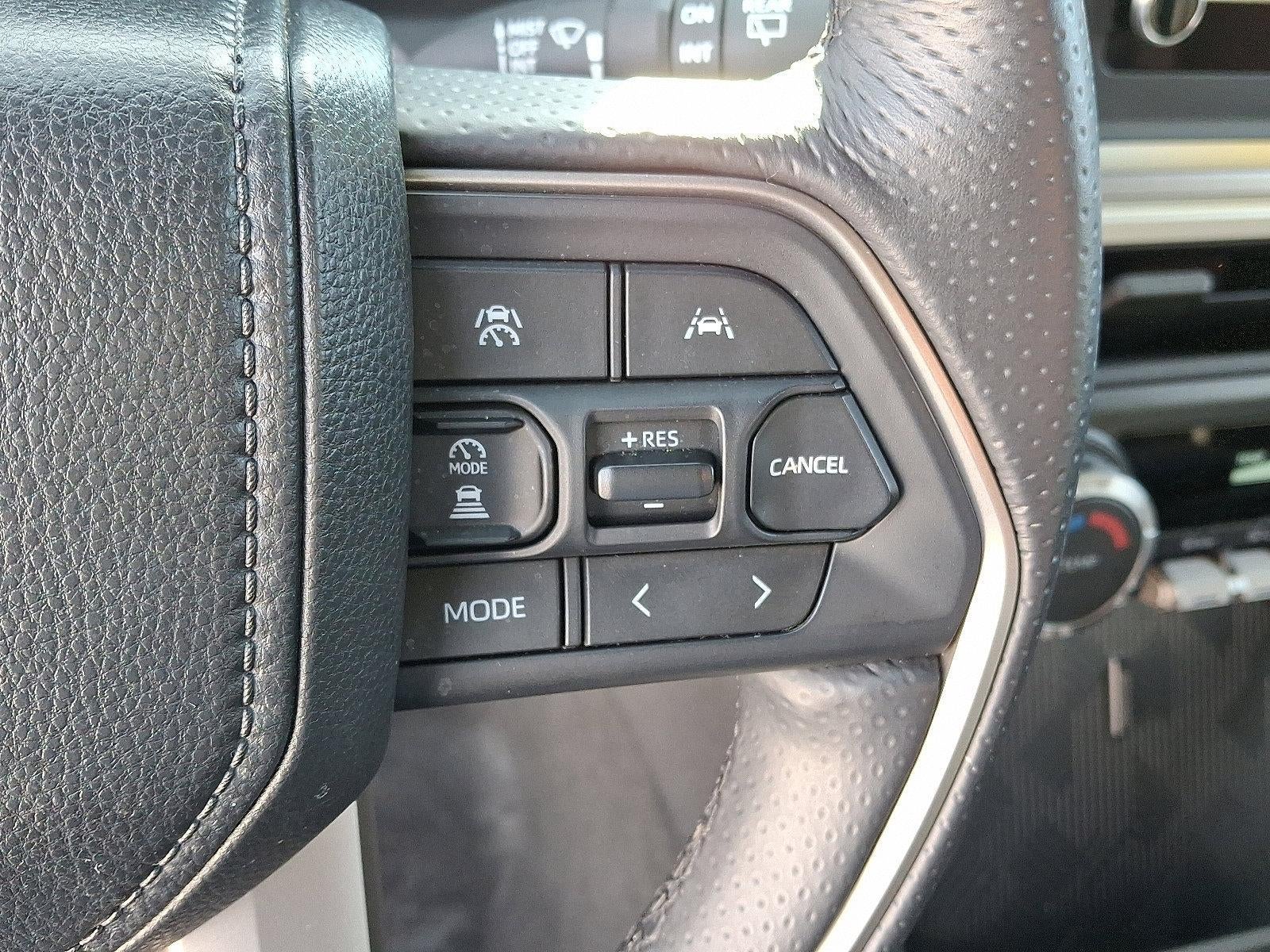 2025 Toyota 4Runner SR5 4WD (GS)