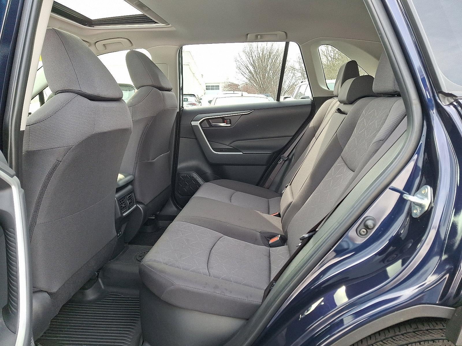 2025 Toyota RAV4 Hybrid XLE AWD (Natl)