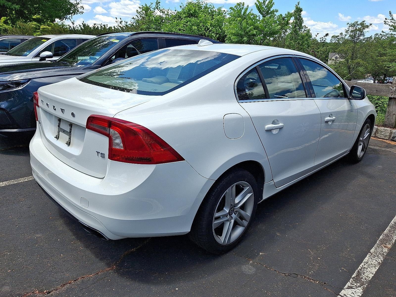 2014 Volvo S60 4dr Sdn T5 FWD