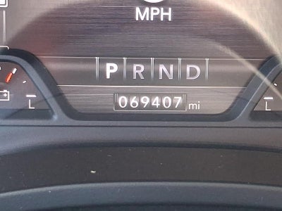 2020 RAM 1500 Laramie 4x4 Crew Cab 5'7" Box