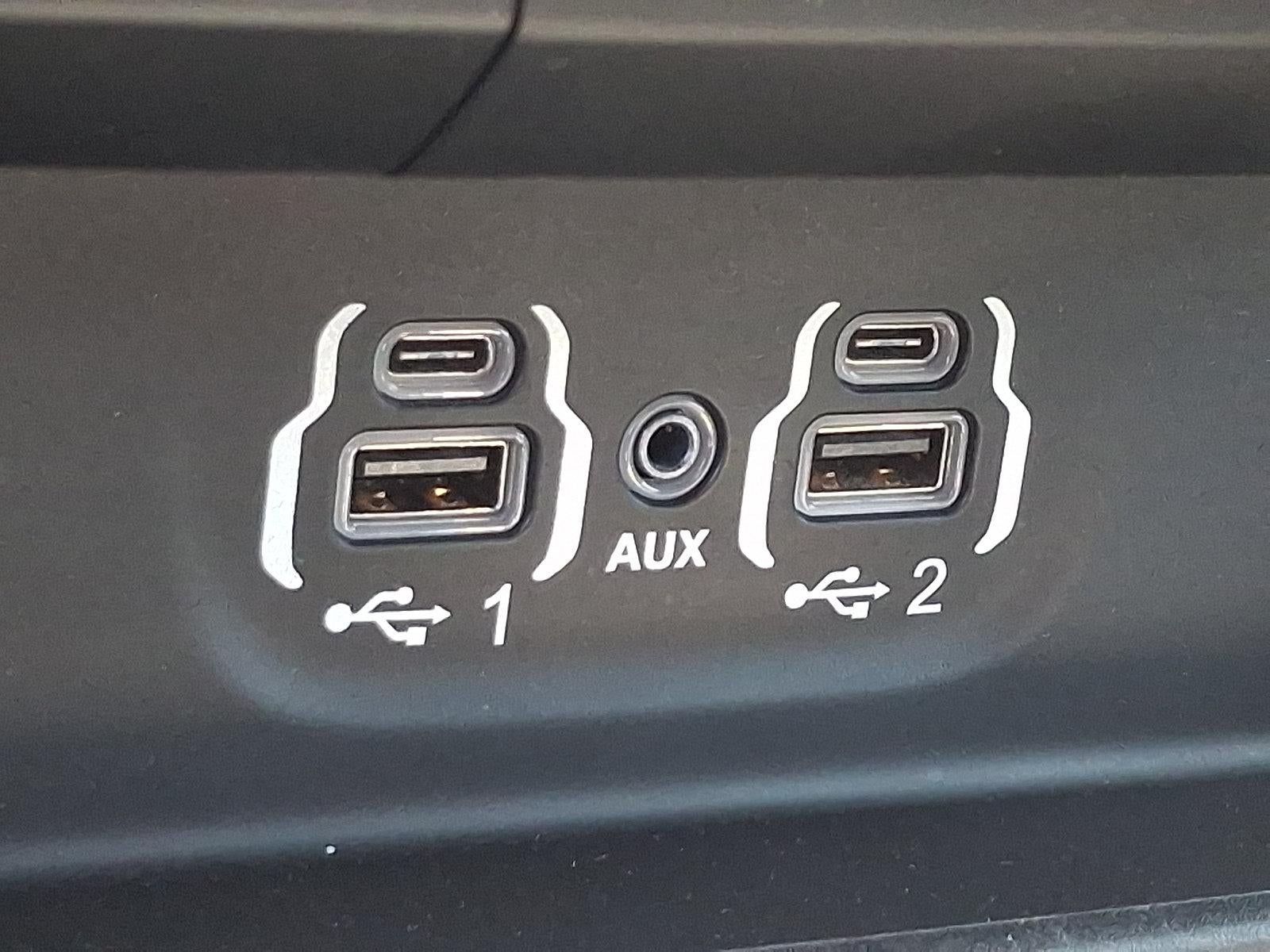 2020 RAM 1500 Laramie 4x4 Crew Cab 5'7" Box