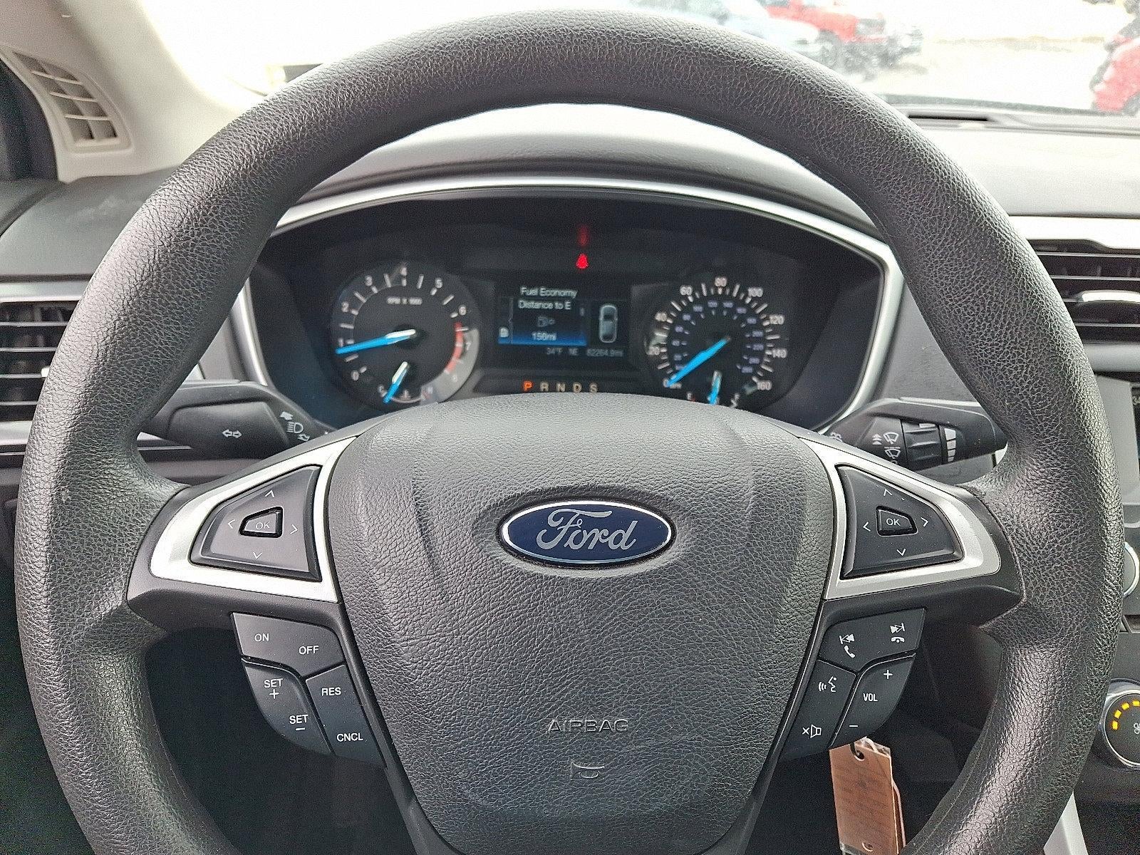 2014 Ford Fusion 4dr Sdn SE FWD