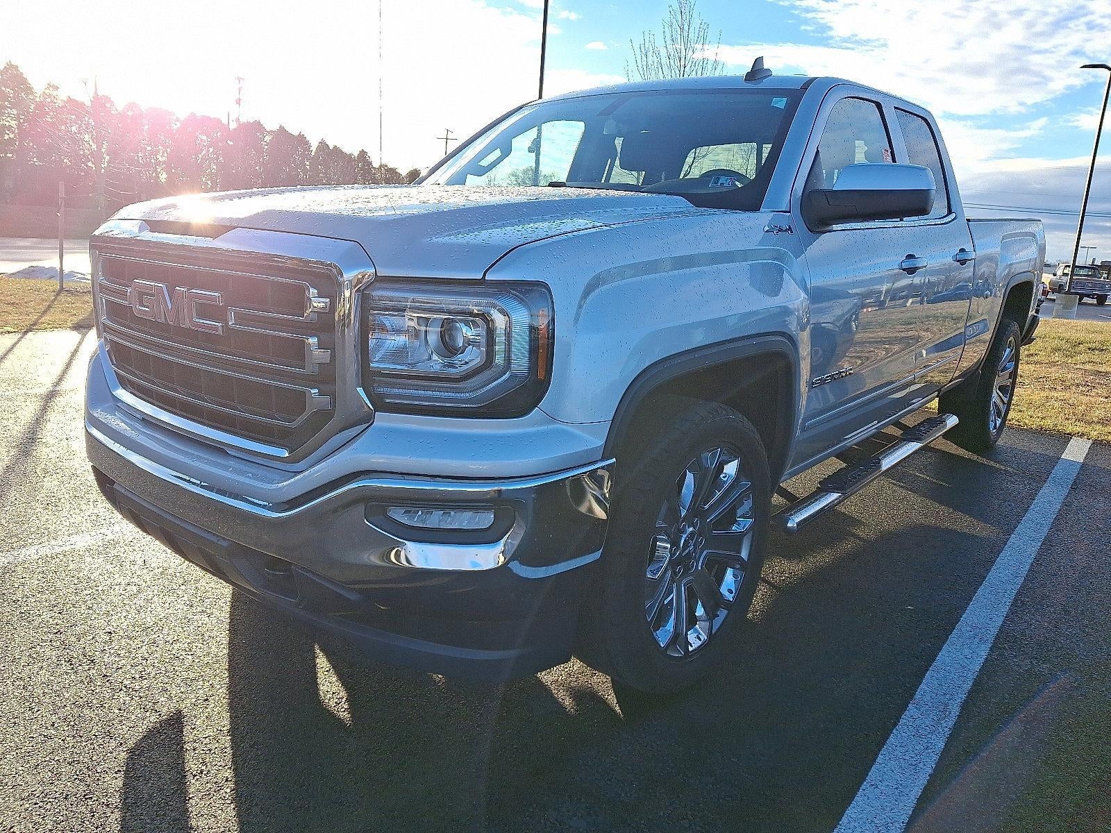 2018 GMC Sierra 1500 Double Cab Standard Box 4-Wheel Drive SLE