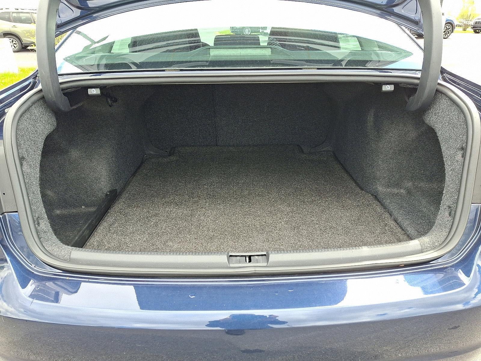 2013 Volkswagen Passat 4dr Sdn 2.5L Auto S w/Appearance PZEV *Ltd Avail*