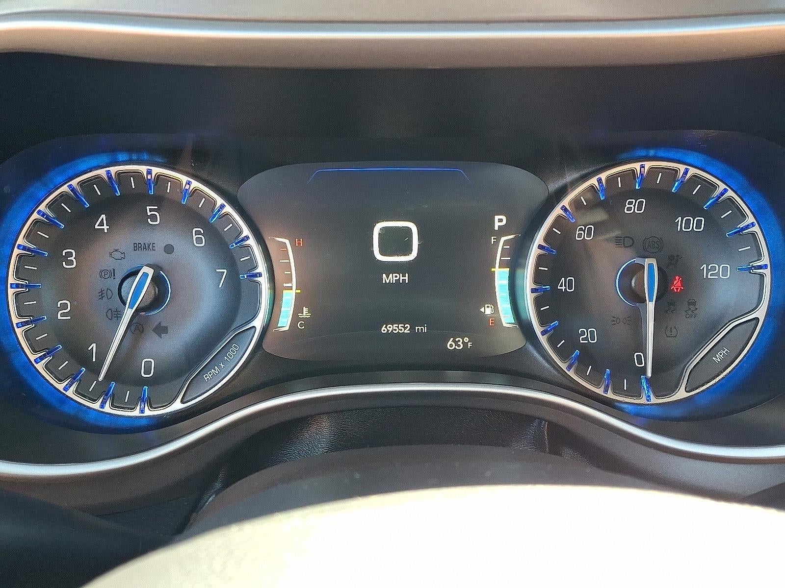 2023 Chrysler Pacifica Touring L FWD