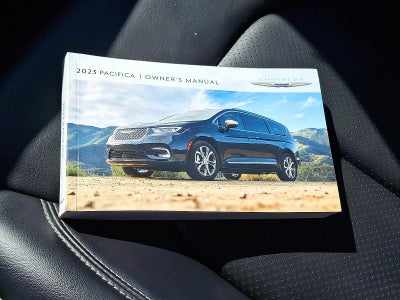 2023 Chrysler Pacifica Touring L FWD