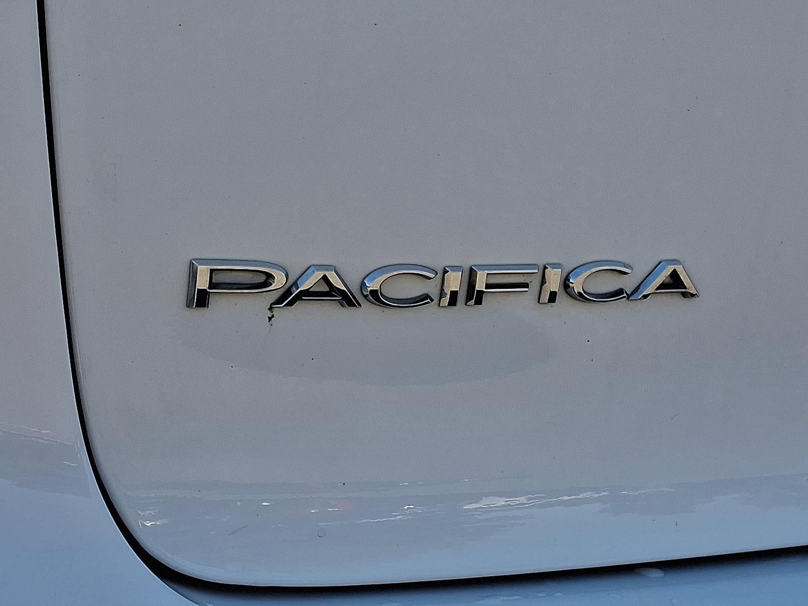 2023 Chrysler Pacifica Touring L FWD
