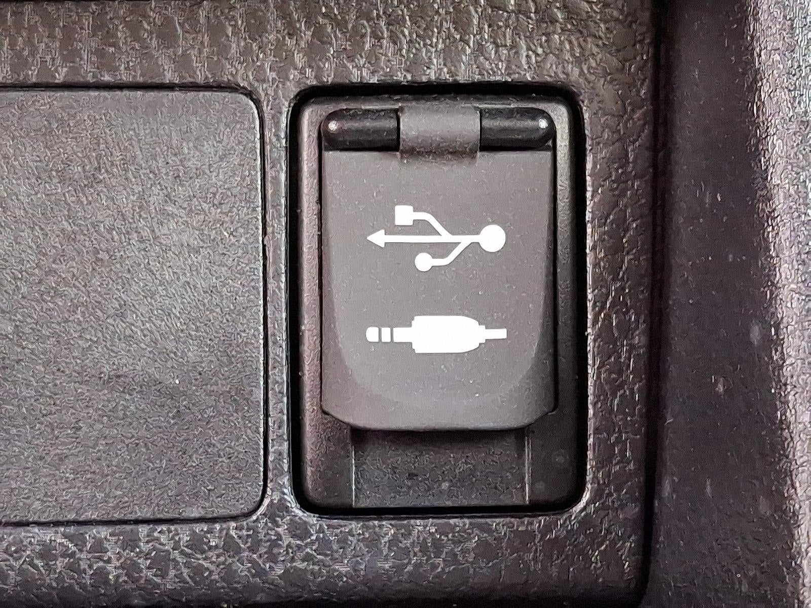 2015 Toyota Corolla 4dr Sdn CVT Auto LE (Natl)