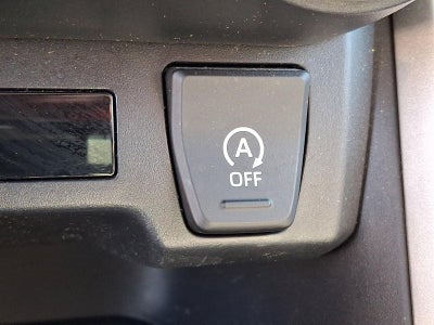2020 Toyota RAV4 XLE AWD (Natl)