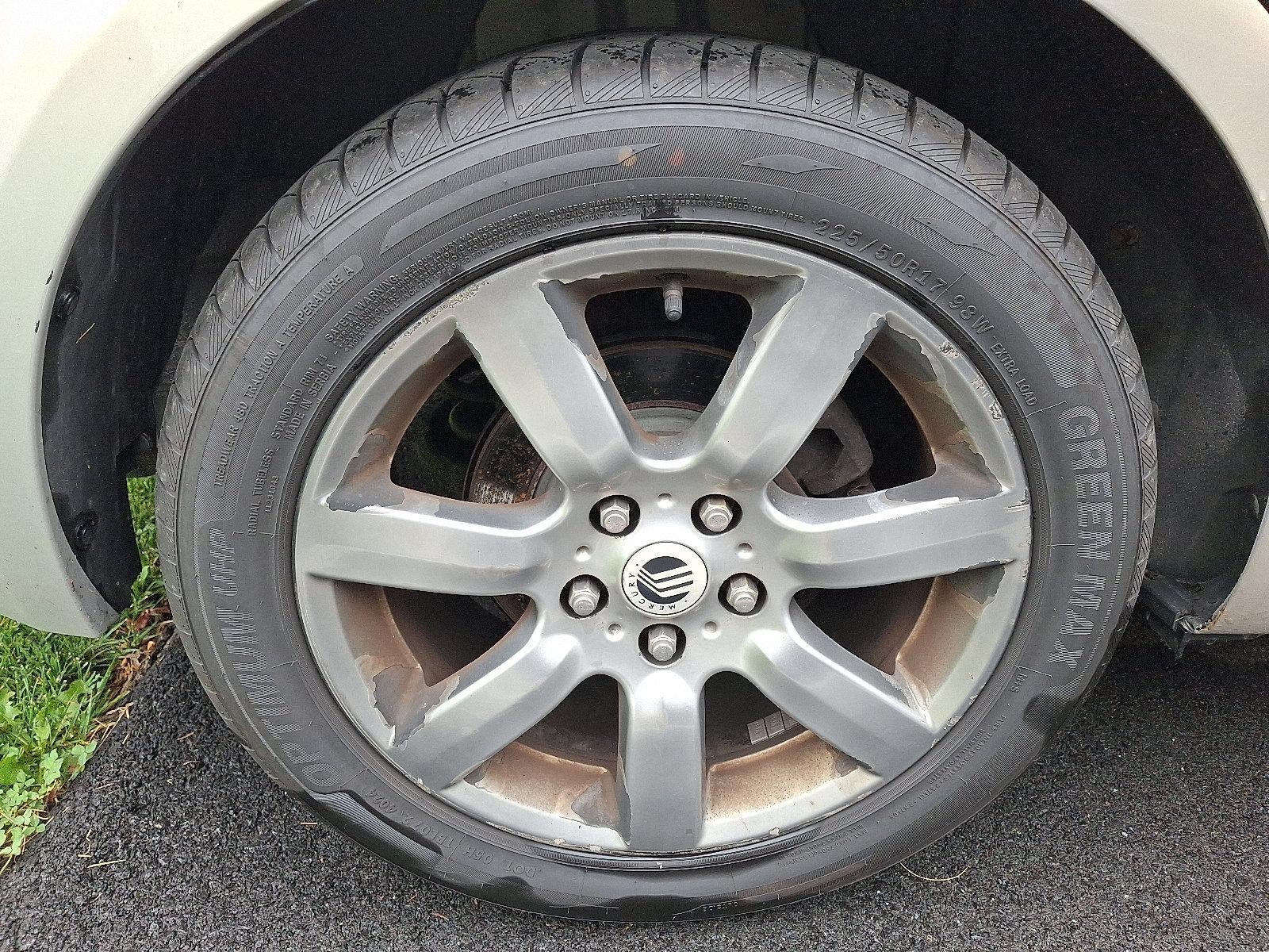 2010 Mercury Milan 4dr Sdn Premier AWD