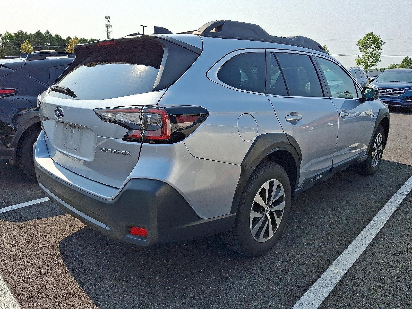 2023 Subaru Outback Premium CVT